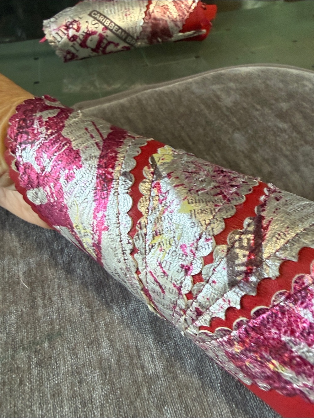 Red and Pink Leather Cuff Glove with Metallic Accents. - Picture 5 of 8